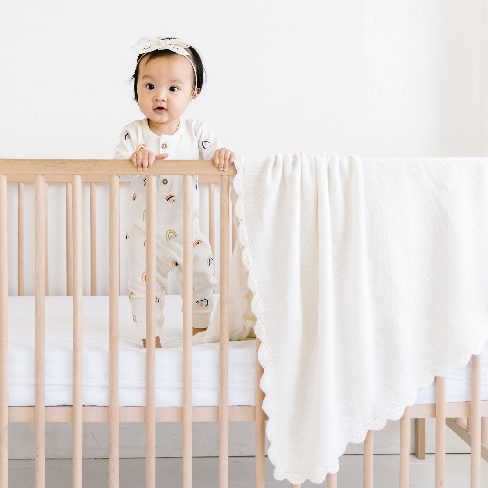 Ivory Organic Cotton Scalloped Baby Blanket