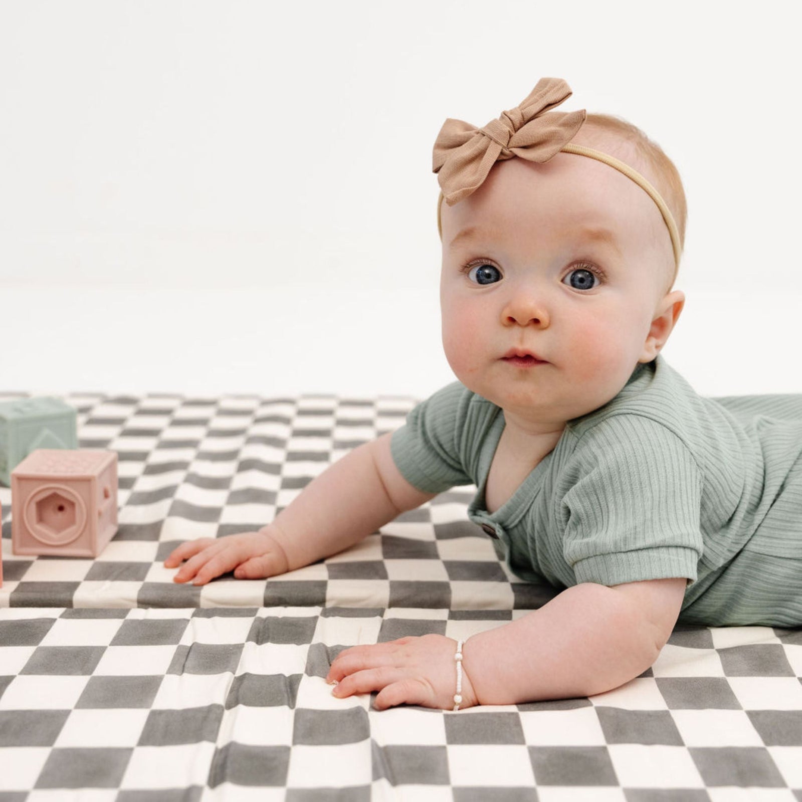Toki Kids x Project Nursery Checker Padded Play Mat - Pepper