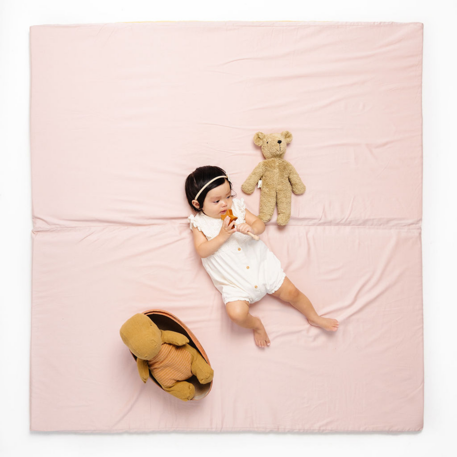 Tutu + Daisy Padded Play Mat