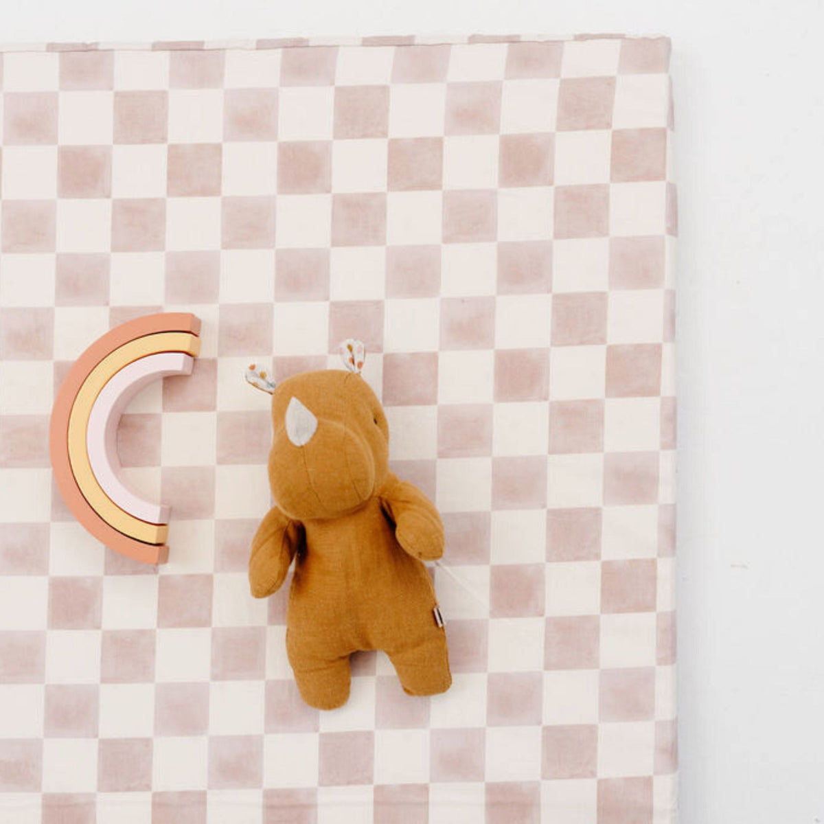 Toki Mats x Project Nursery Checker Padded Playmat - Gumdrop