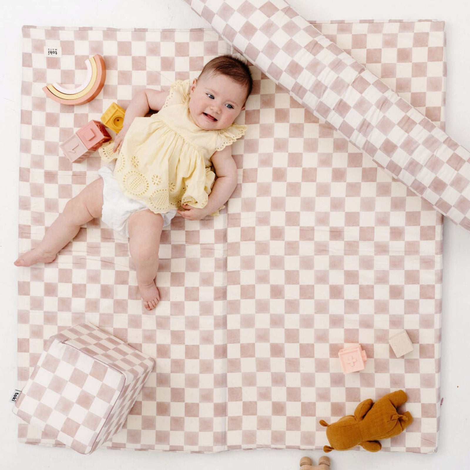 Toki Kids x Project Nursery Checker Padded Play Mat - Gumdrop