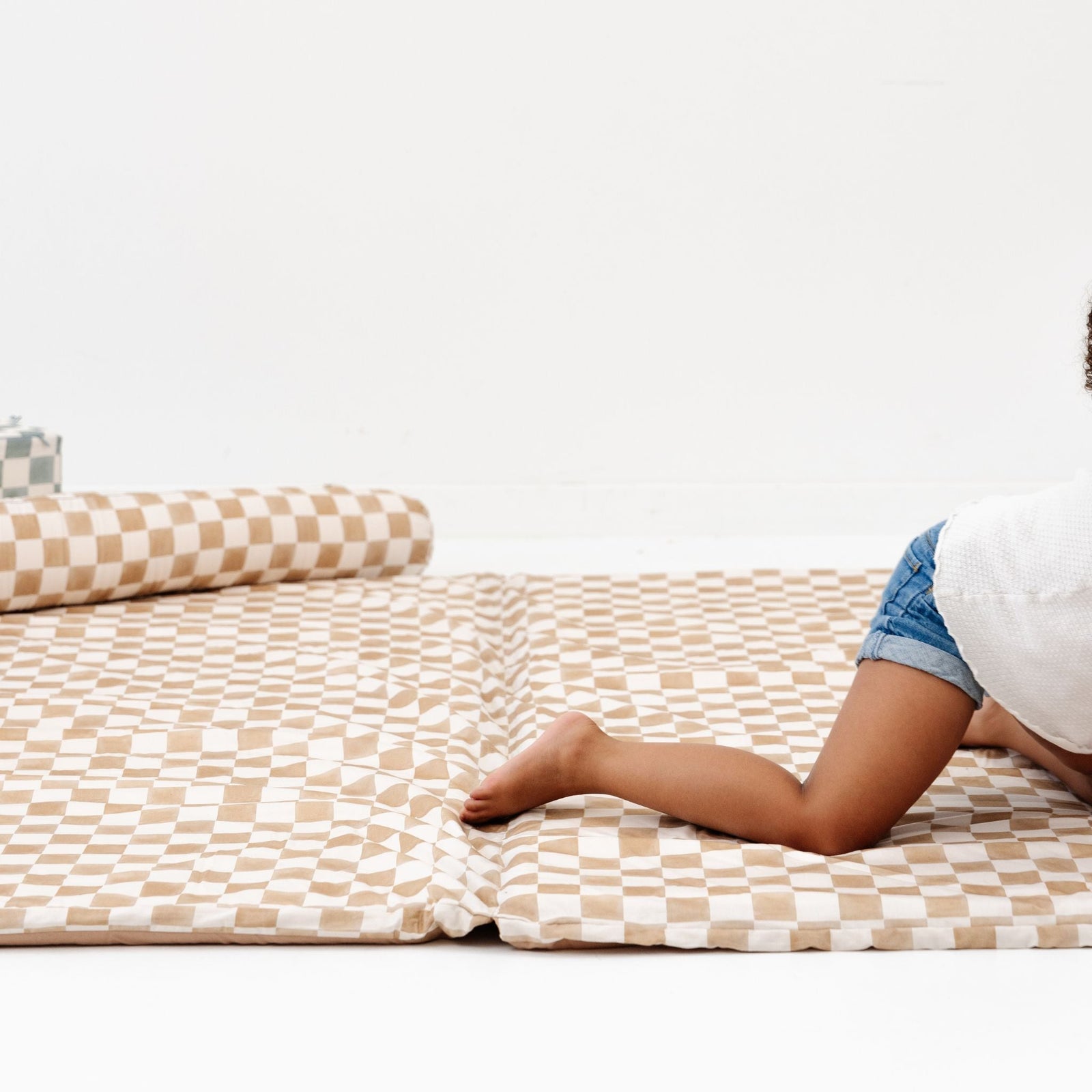 Toki Kids x Project Nursery Checker Padded Play Mat - Toffee