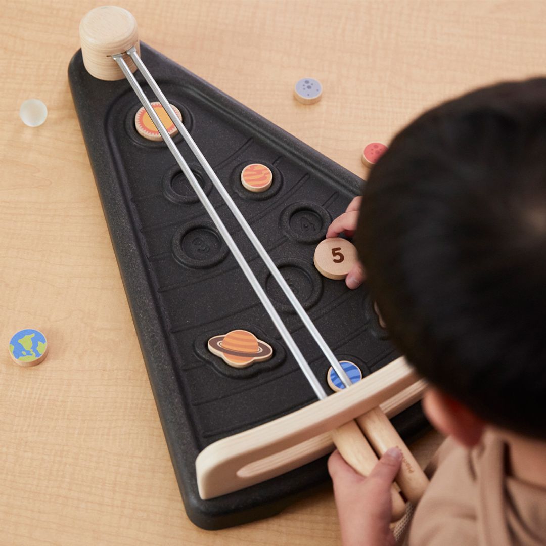 Land the Planet Game