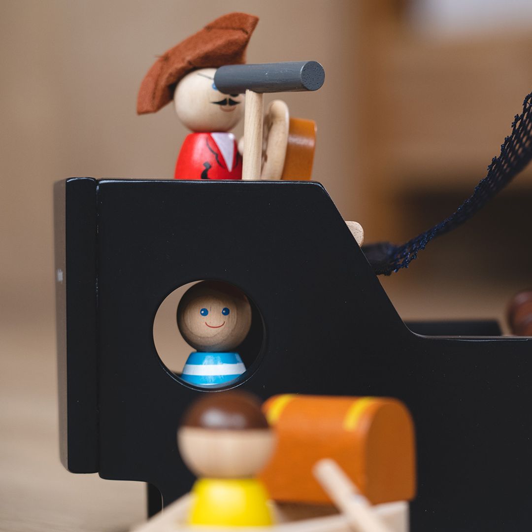 Pirate Ship Toy Set