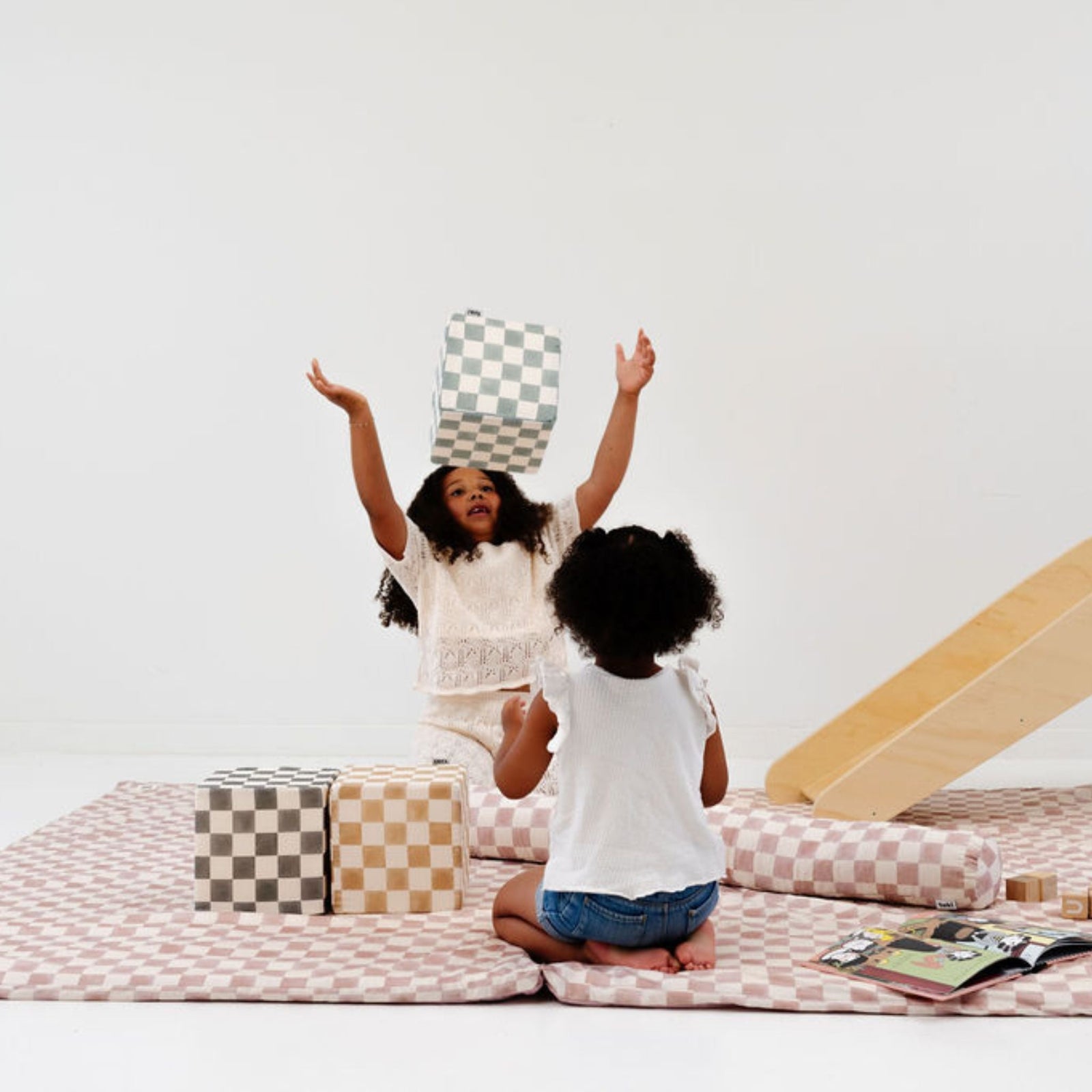 Toki Kids x Project Nursery Checker Play Cube - Matcha