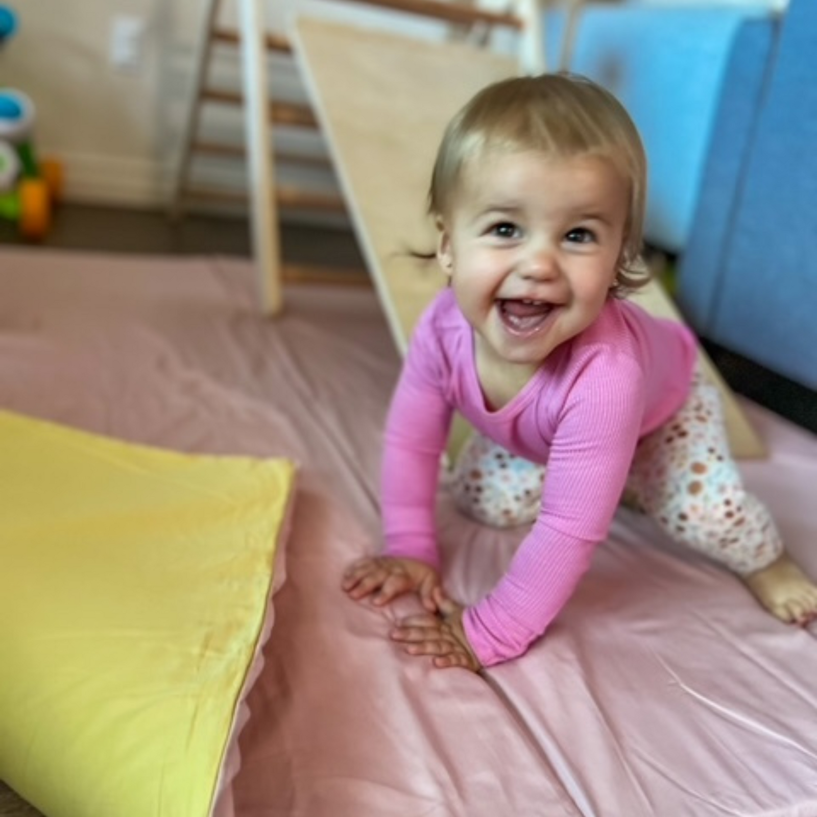 Tutu + Daisy Padded Play Mat