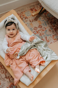 Peony Ribbed Stretch Swaddle Blanket