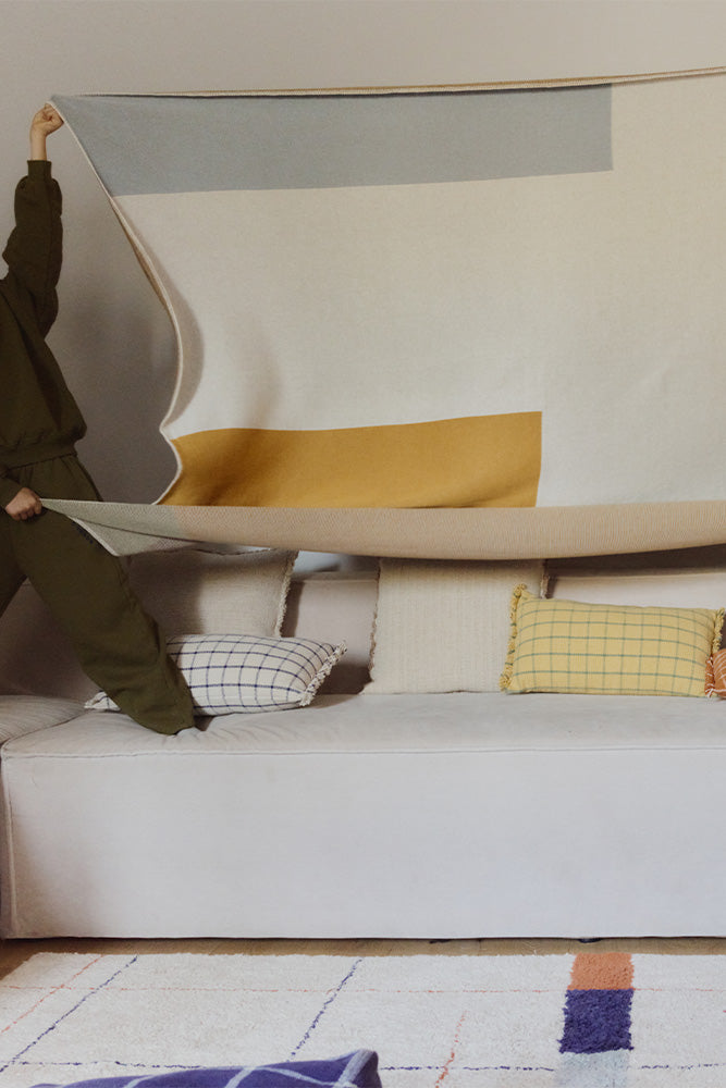 Geometric Color Block Throw Blanket