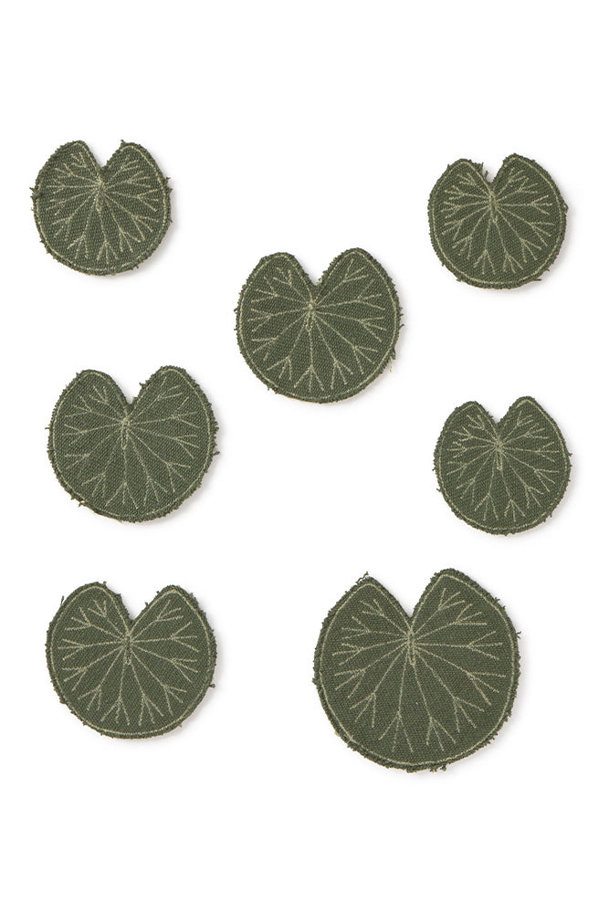 Detachable Water Lily Pads