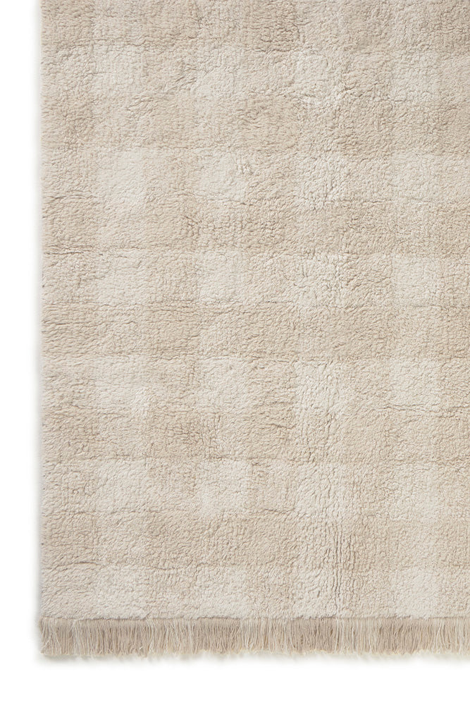 Ivory Checkered Rug with Fringe
