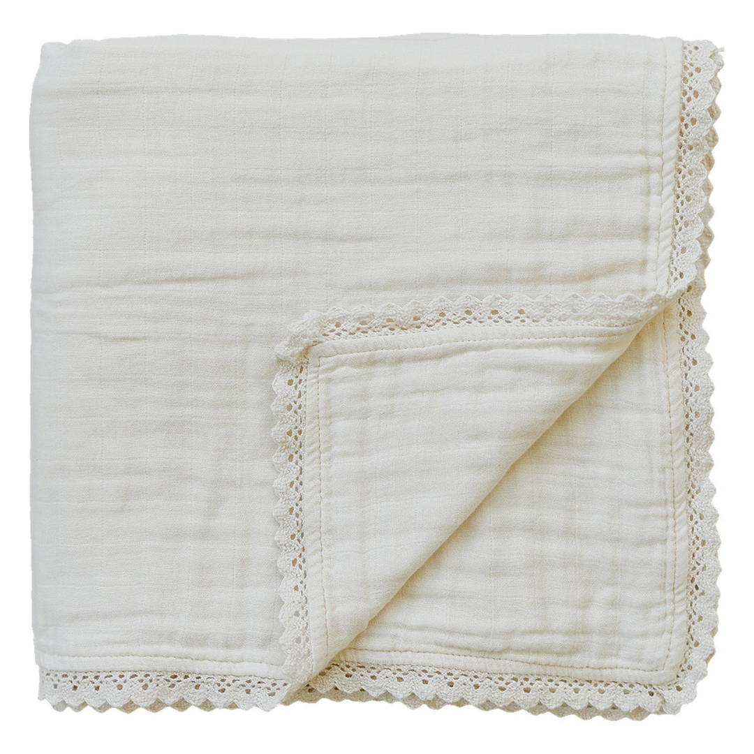 Cream Lace Muslin Quilt