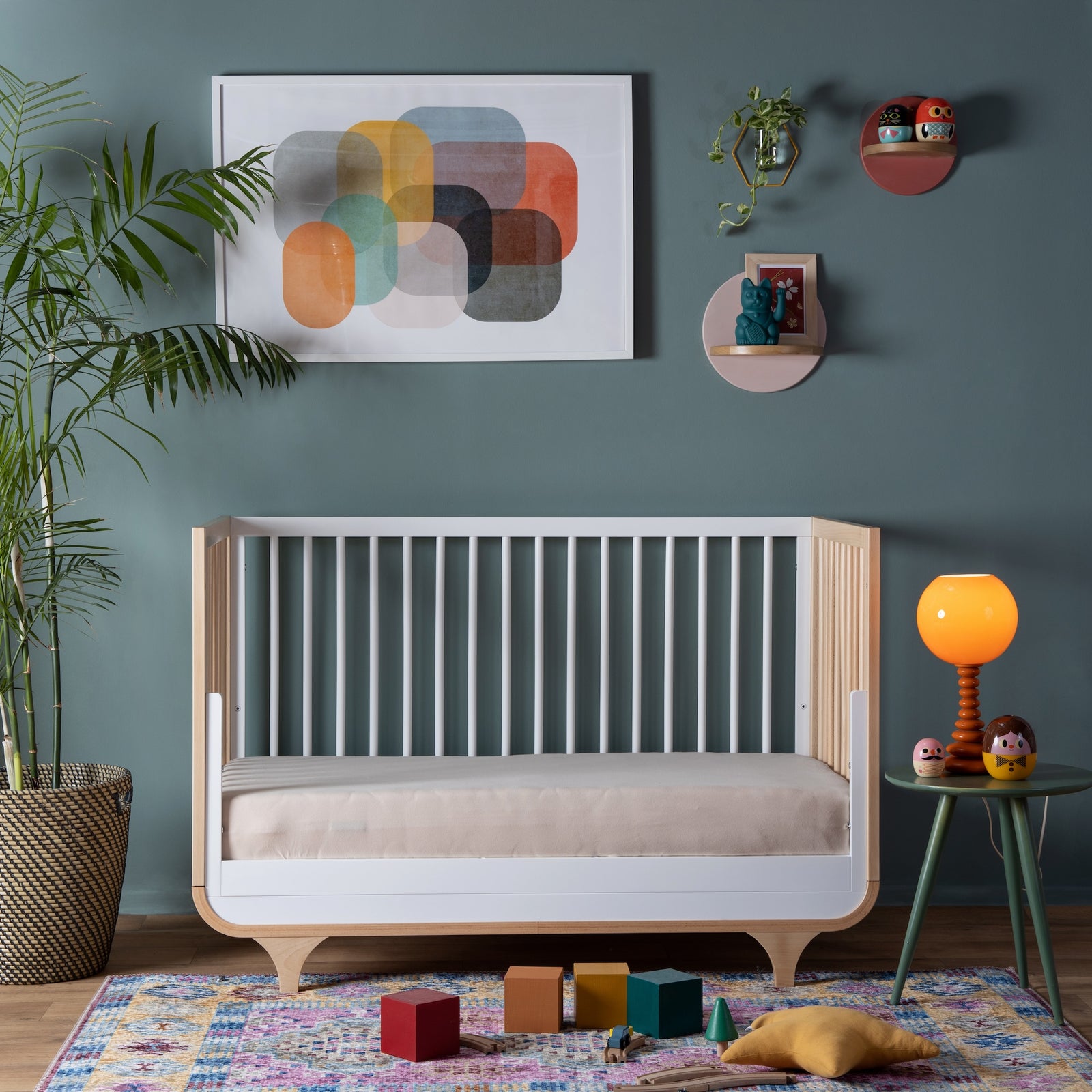 Jolly 3-in-1 Convertible Crib
