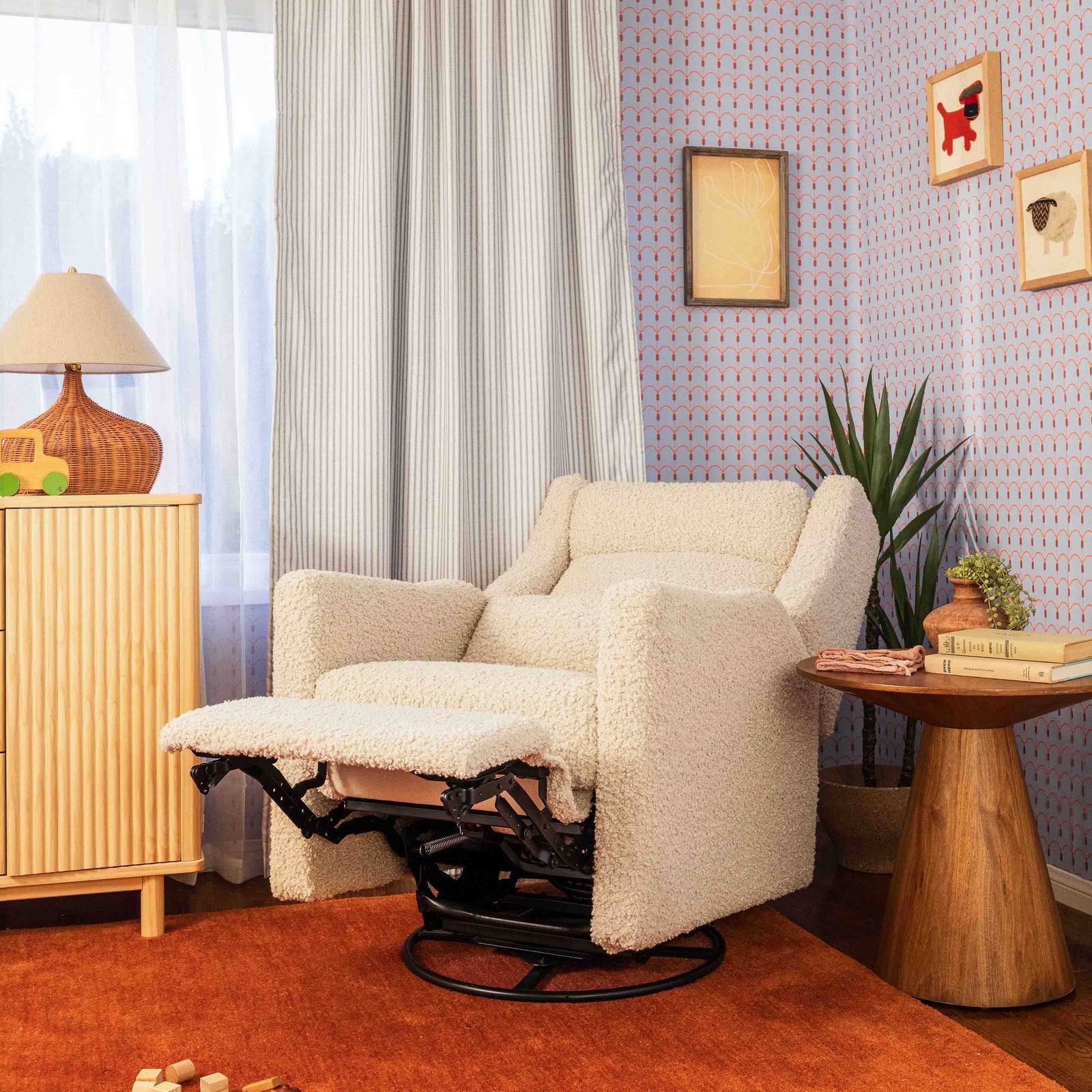 Kiwi Plus Power Recliner + Swivel Glider | Teddy Loop