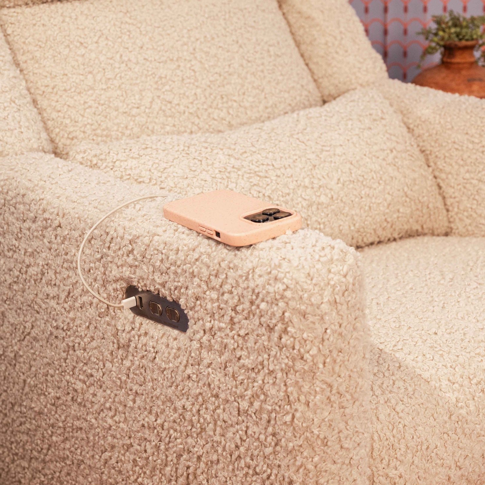 Kiwi Plus Power Recliner + Swivel Glider | Teddy Loop