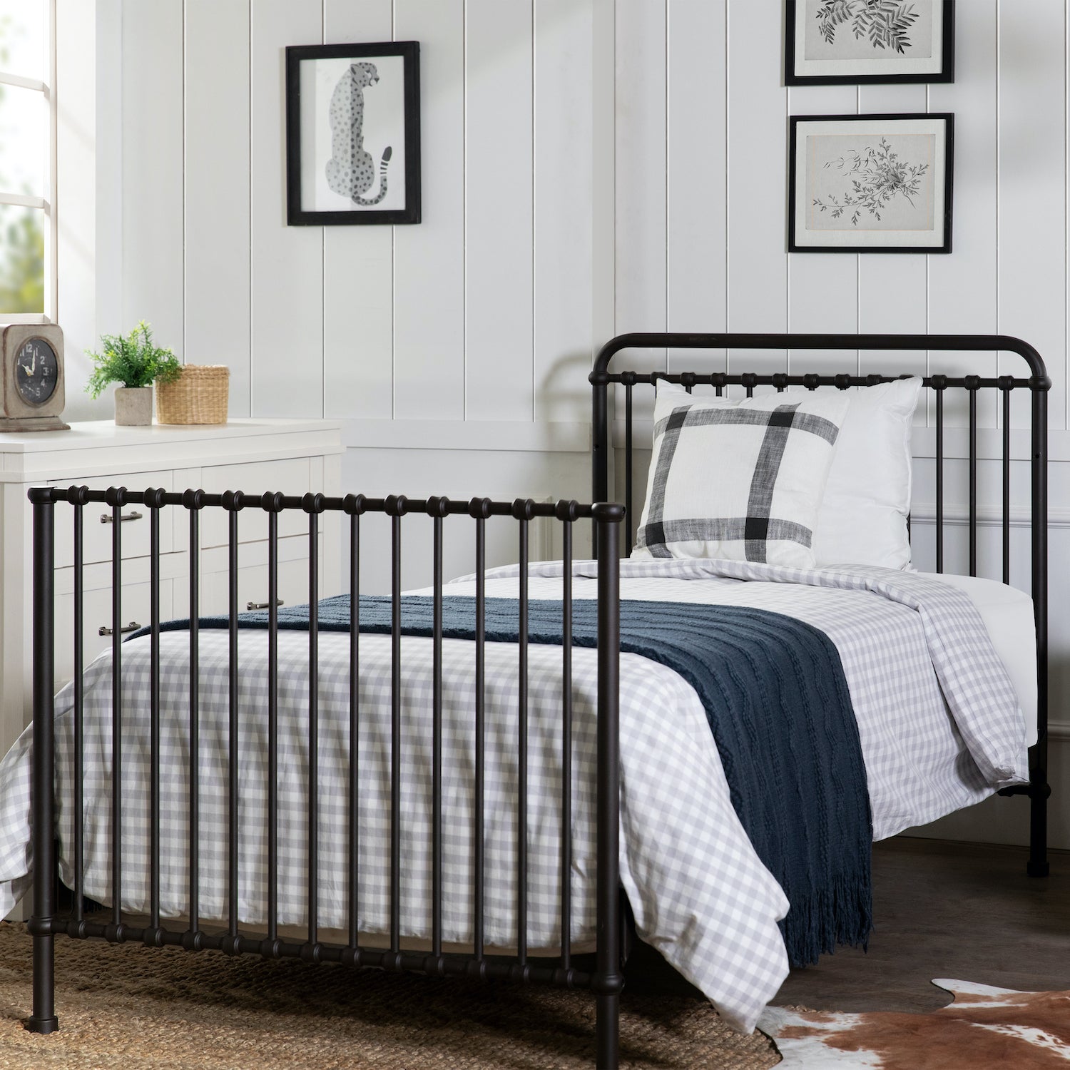 Winston 4-in-1 Convertible Mini Crib