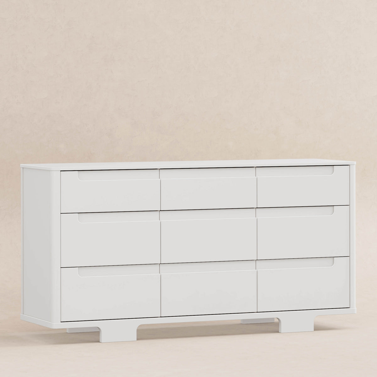 Yuzu 9-Drawer Assembled Dresser