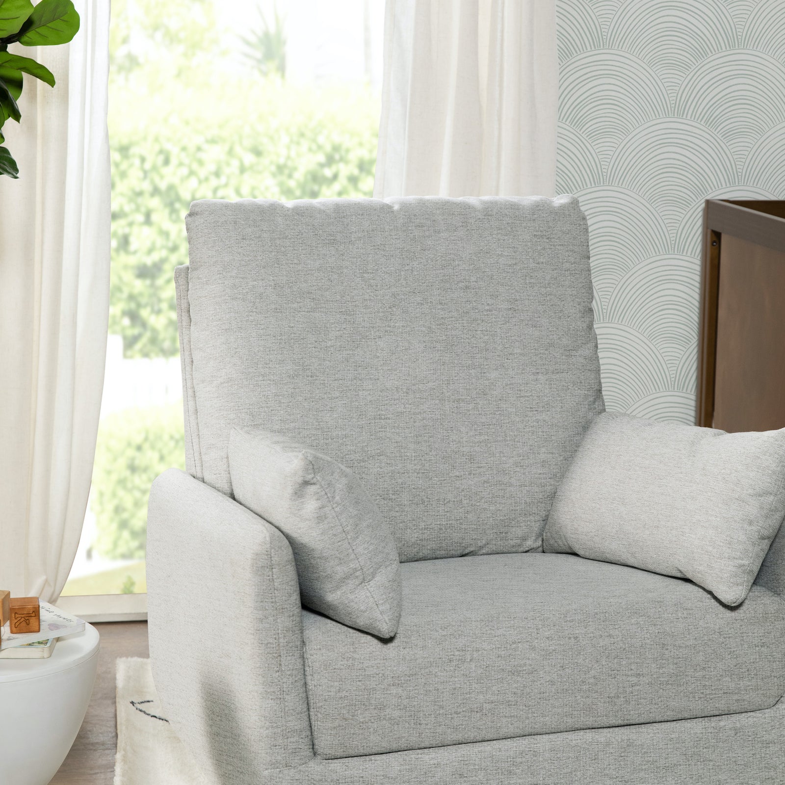 Juno Swivel Glider