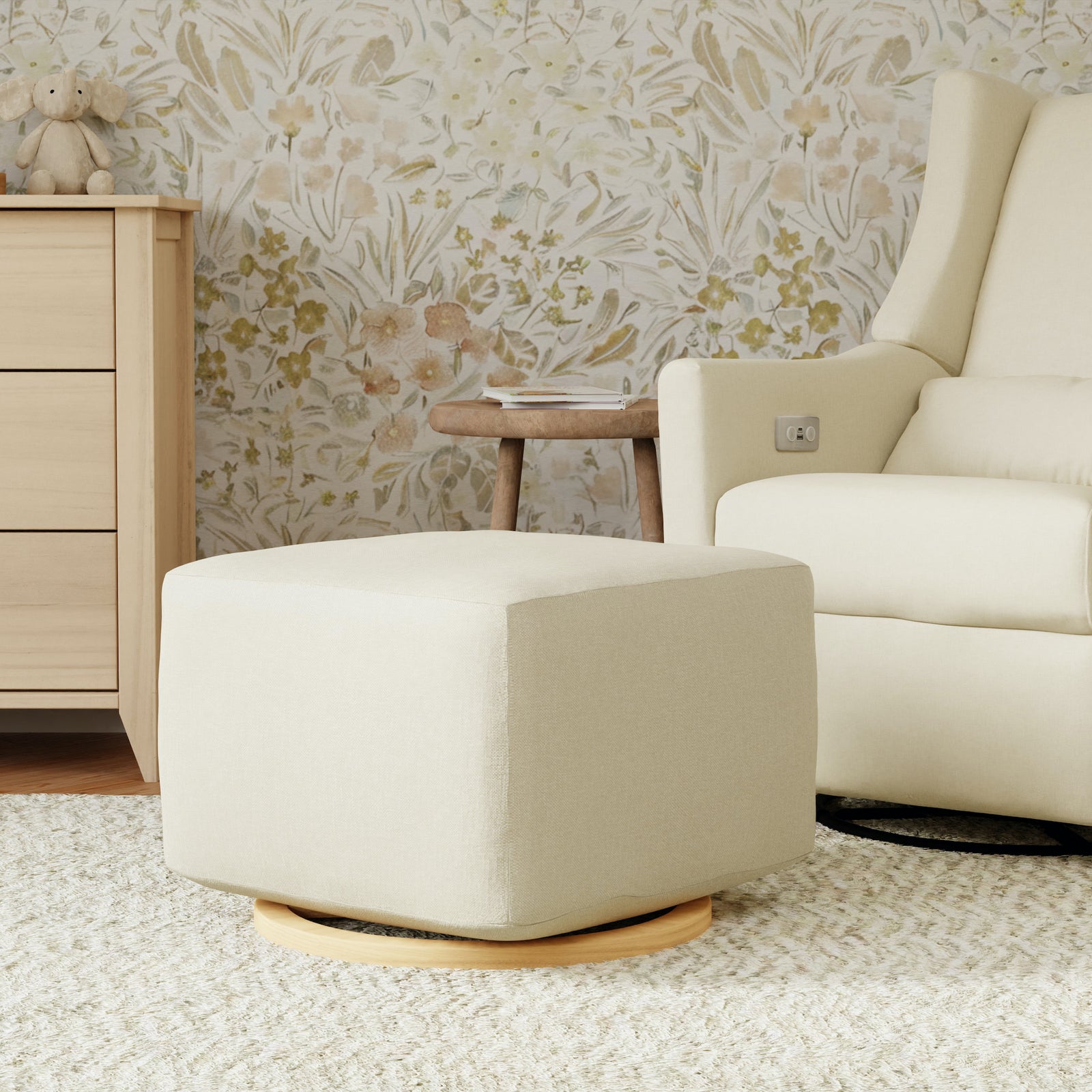 Kiwi Gliding Ottoman | Eco-Performance Fabric