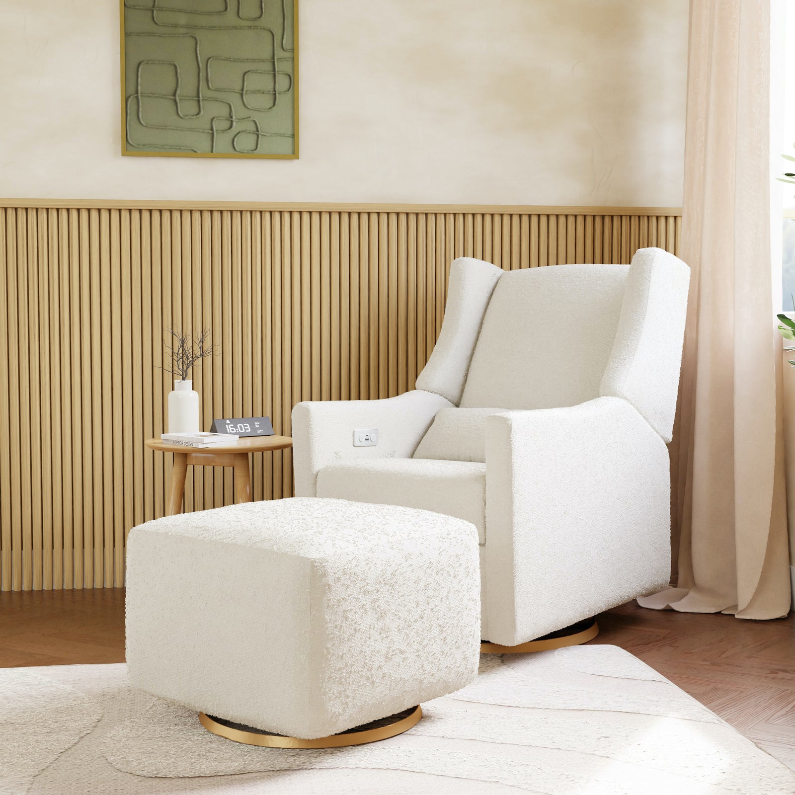 Kiwi Gliding Ottoman | Boucle