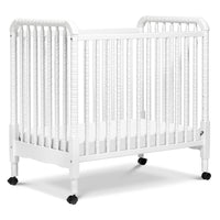 daVinci Jenny Lind 3-in-1 Convertible Mini Crib
