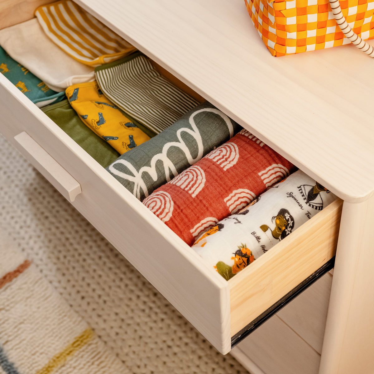 Lolly 6-Drawer Assembled Dresser (48")
