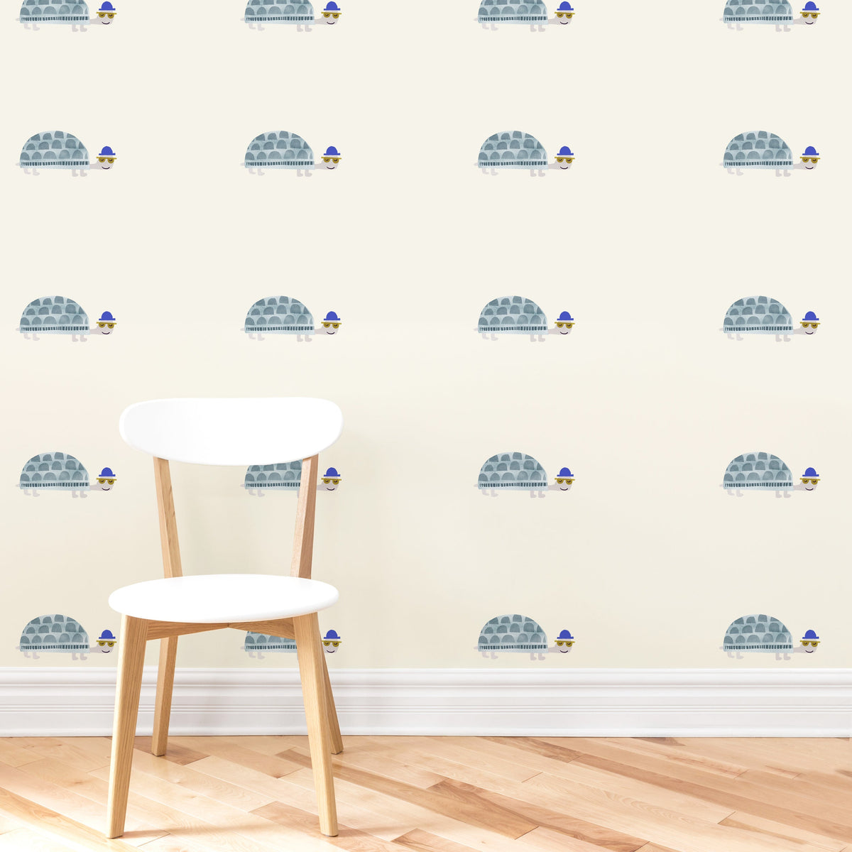 Pet Turtle Toss Wall Decal Set - Spritz