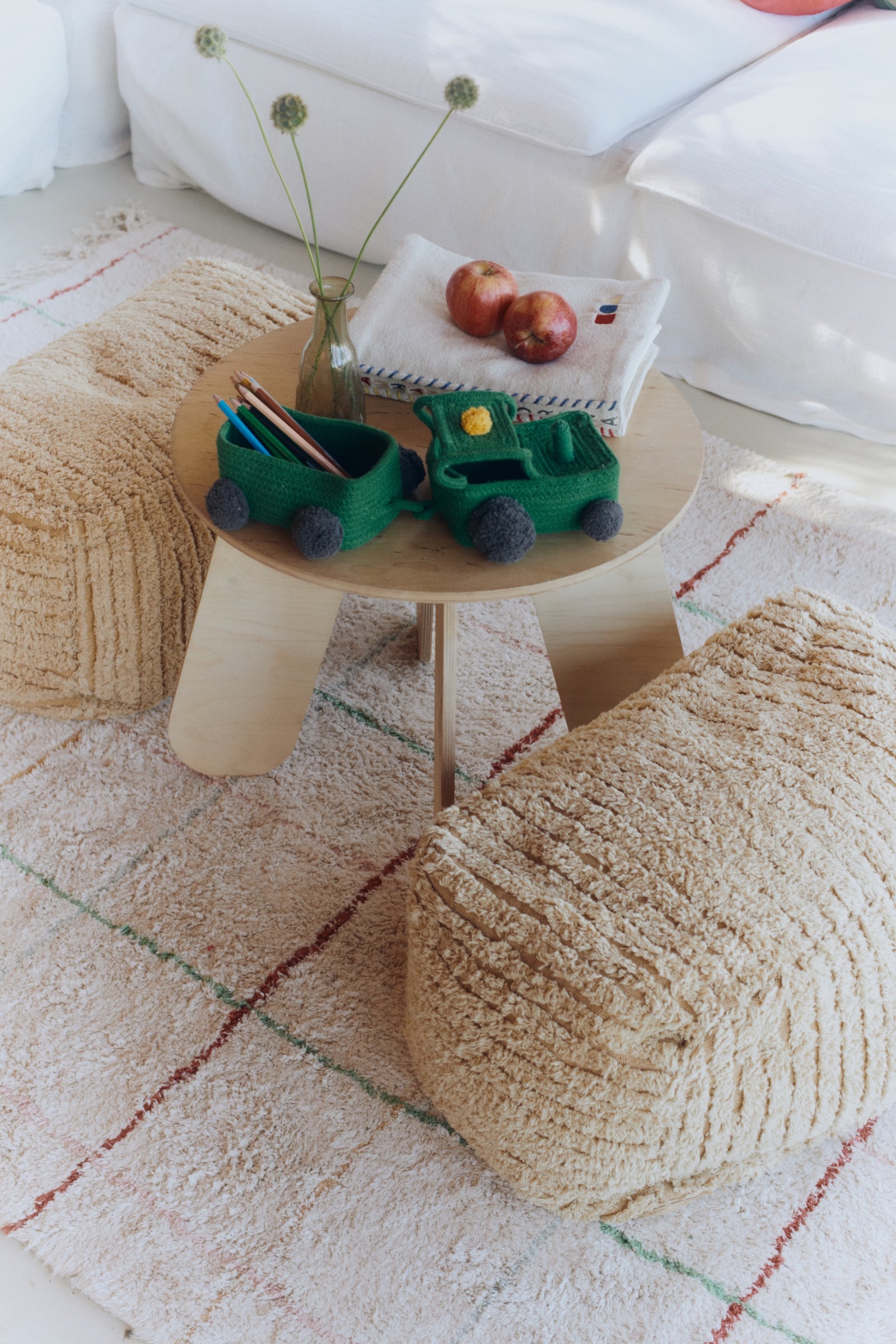 Haystack Pouf