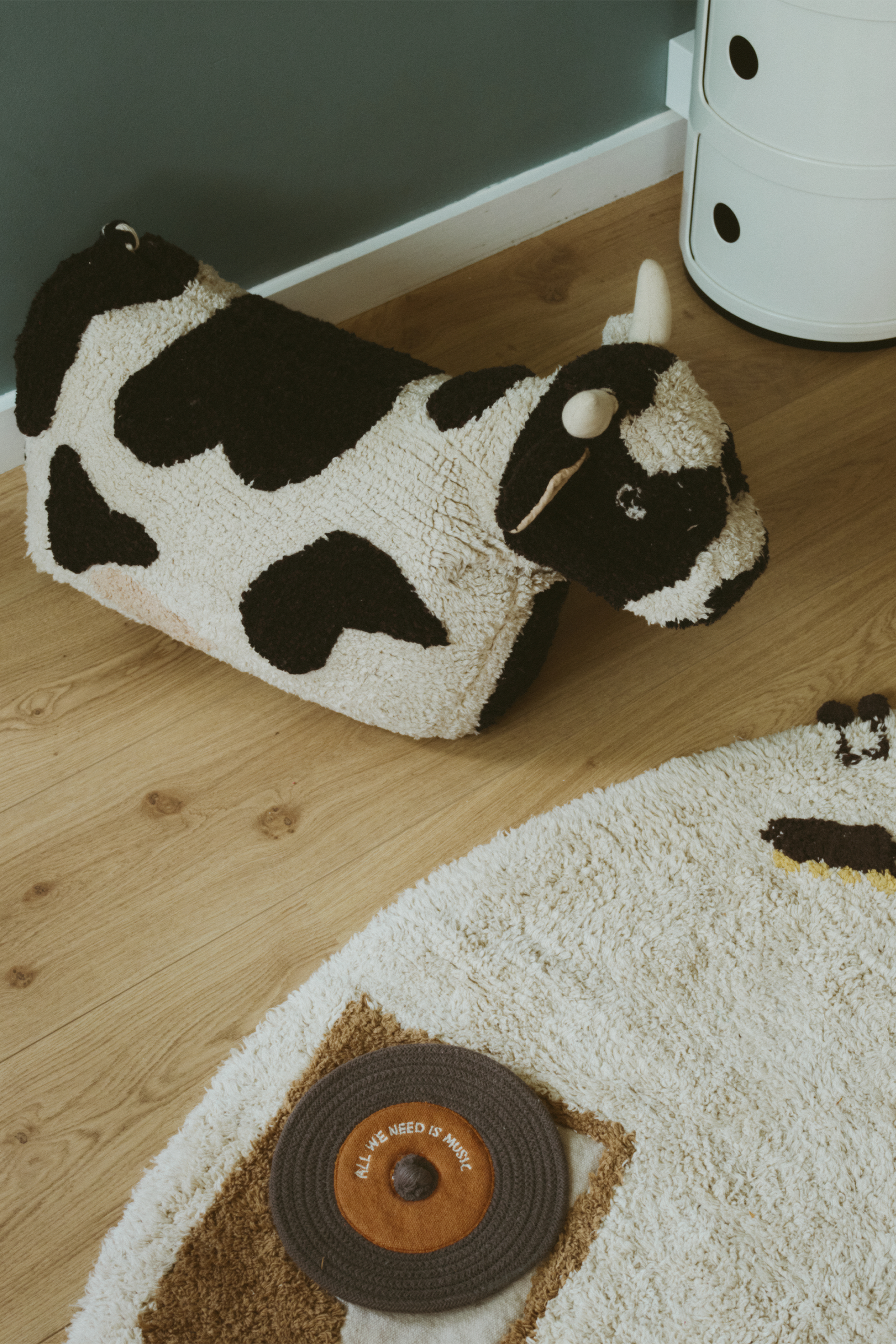 Lola Cow Pouf