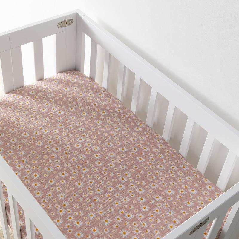 Daisy Mini Crib Sheet in GOTS Certified Organic Muslin Cotton