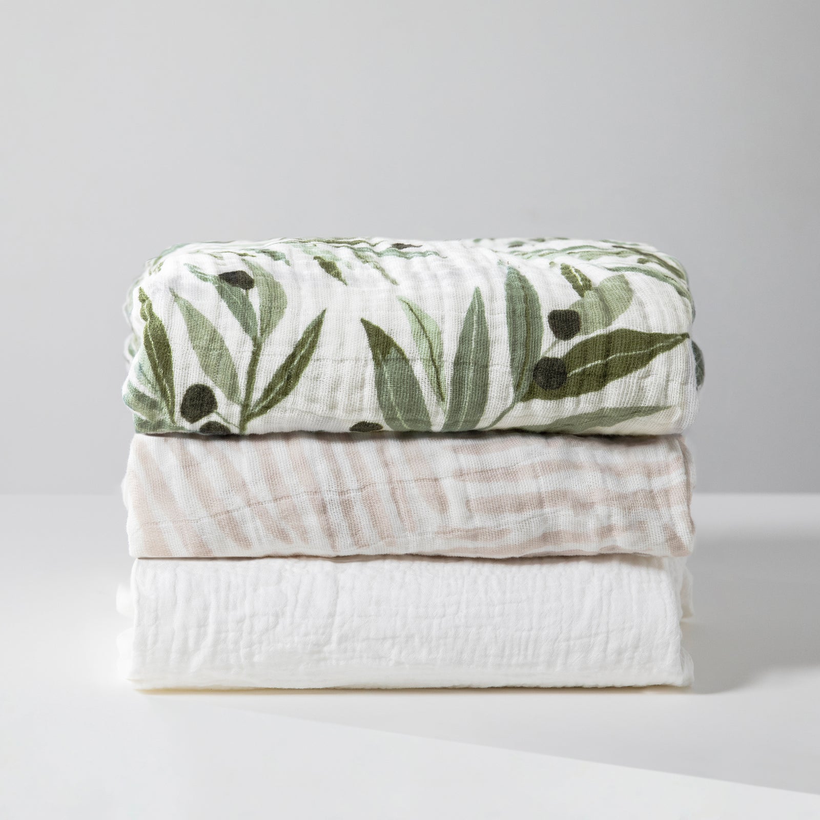 Babyletto Mini Crib Sheet in GOTS Certified Organic Muslin Cotton