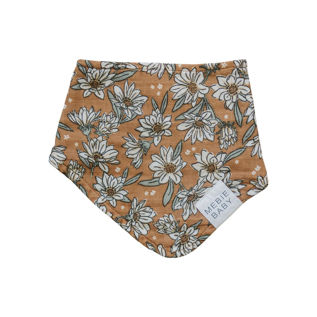 Magnolia Bib