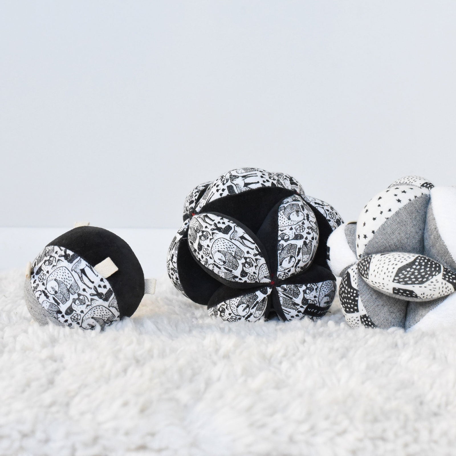 Nordic Rattle Taggy Ball