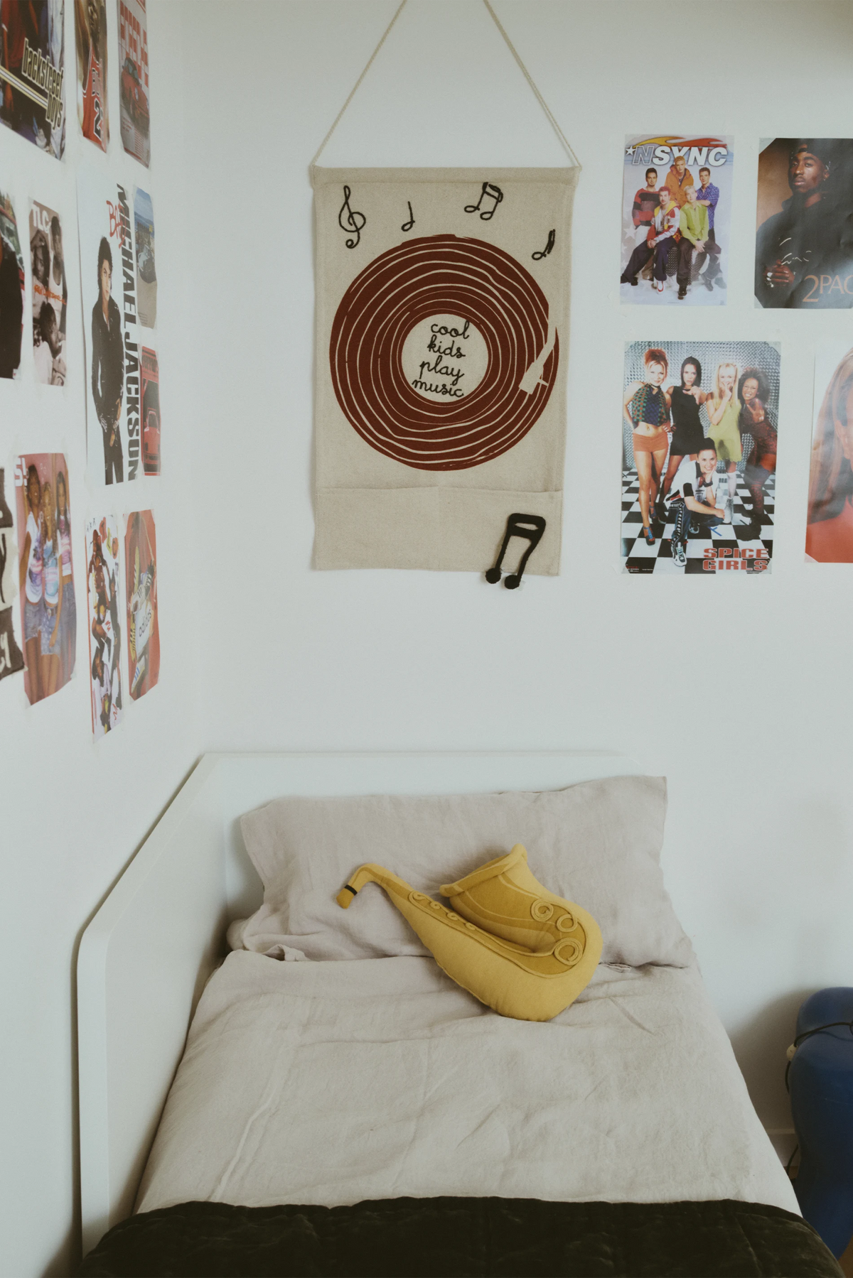 Saxophone Cushion