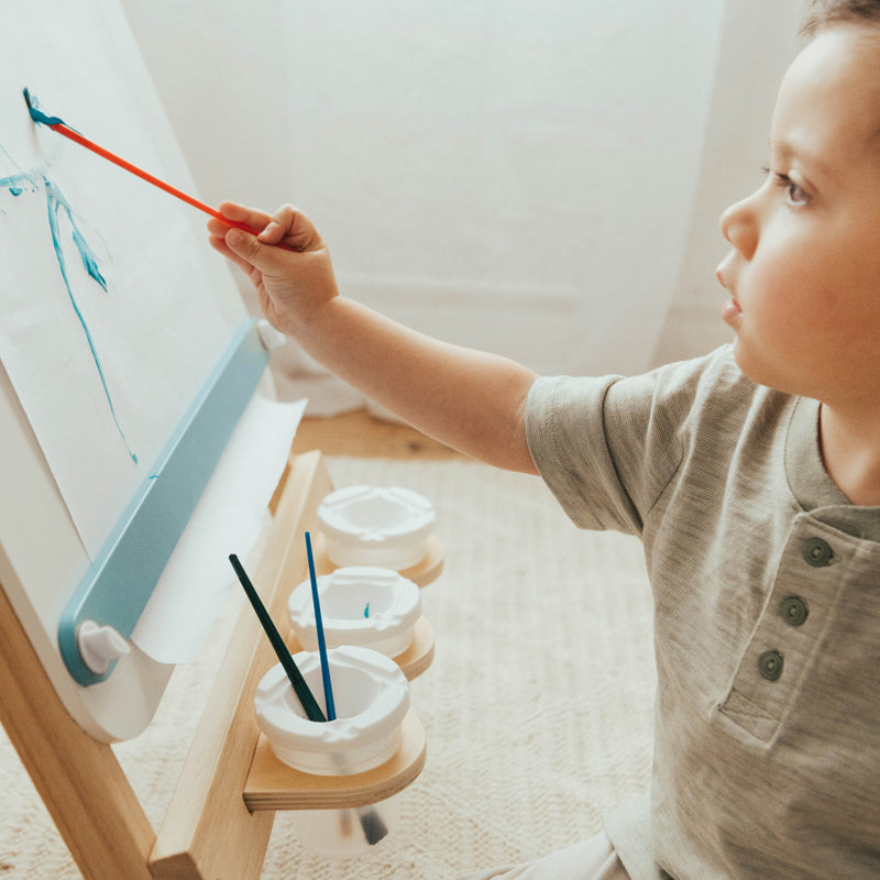 Easel Does It Wooden Easel Set