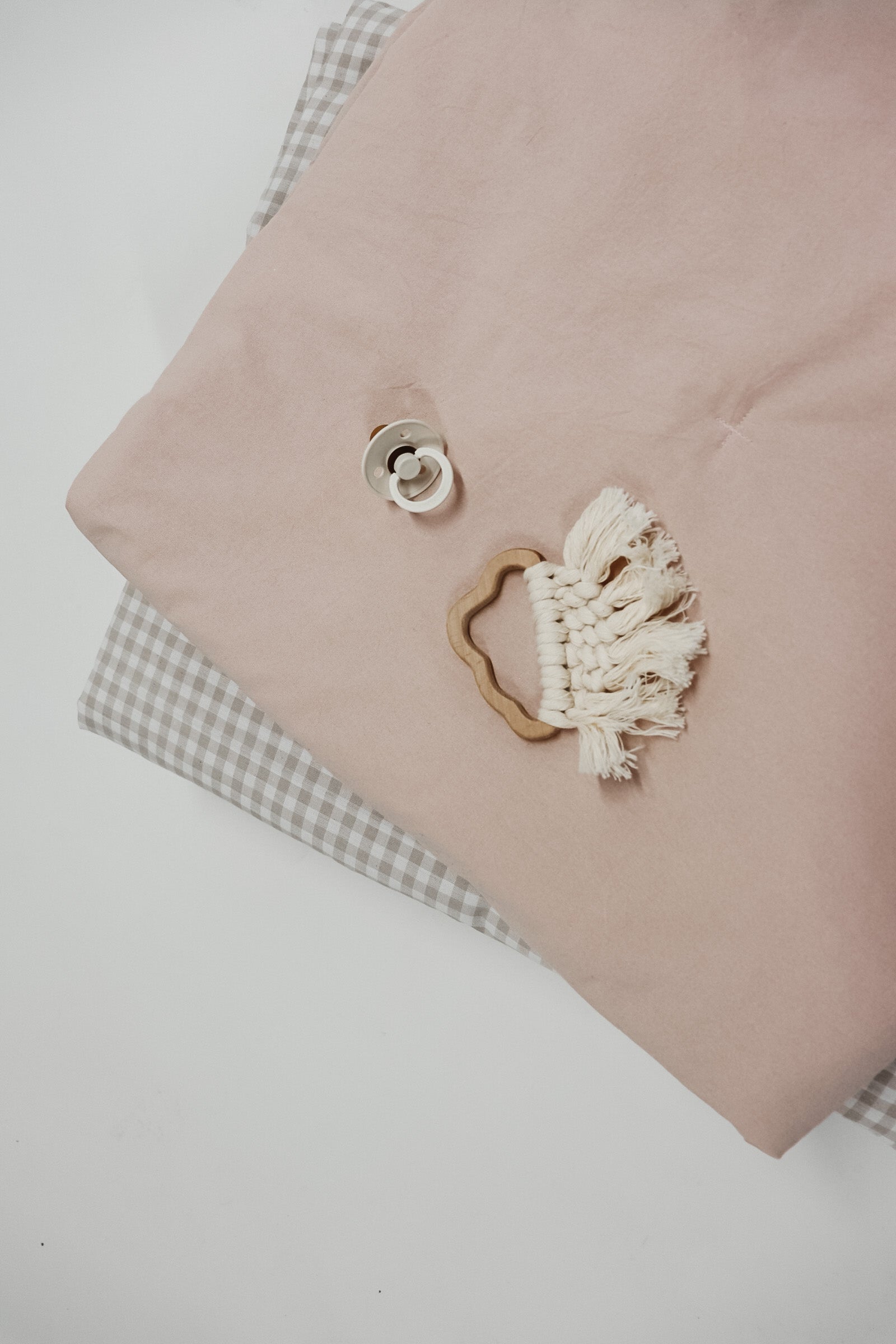 Poppy Quilted Crib Blanket
