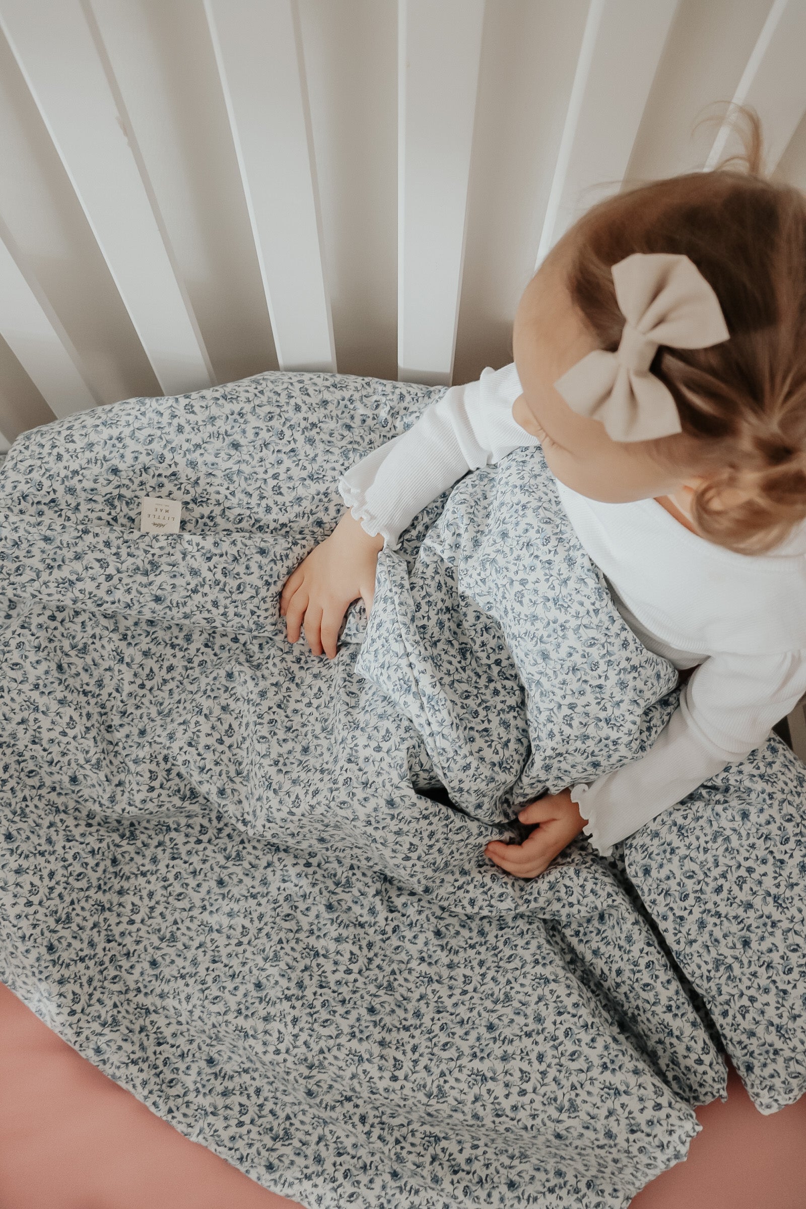 Floret Quilted Crib Blanket