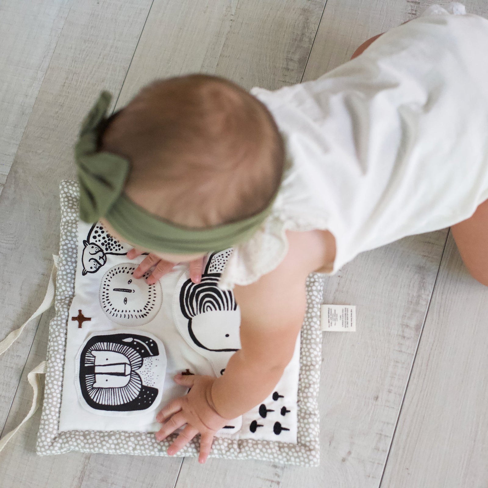 Safari Organic Activity Pad