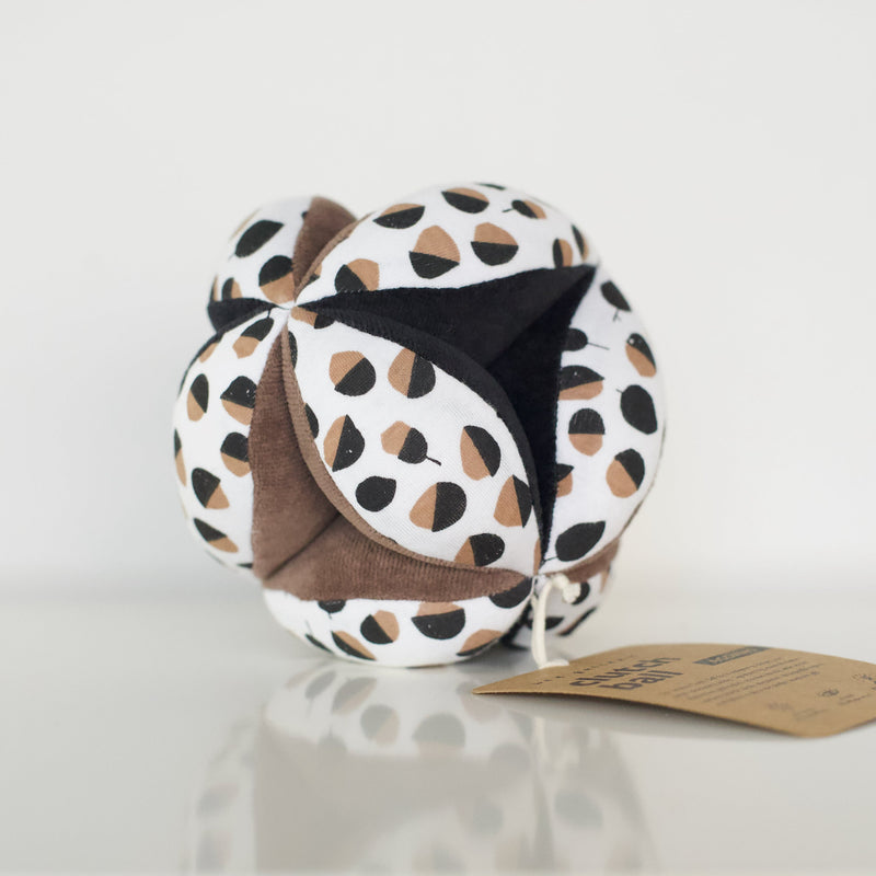 Acorn Clutch Ball Toy