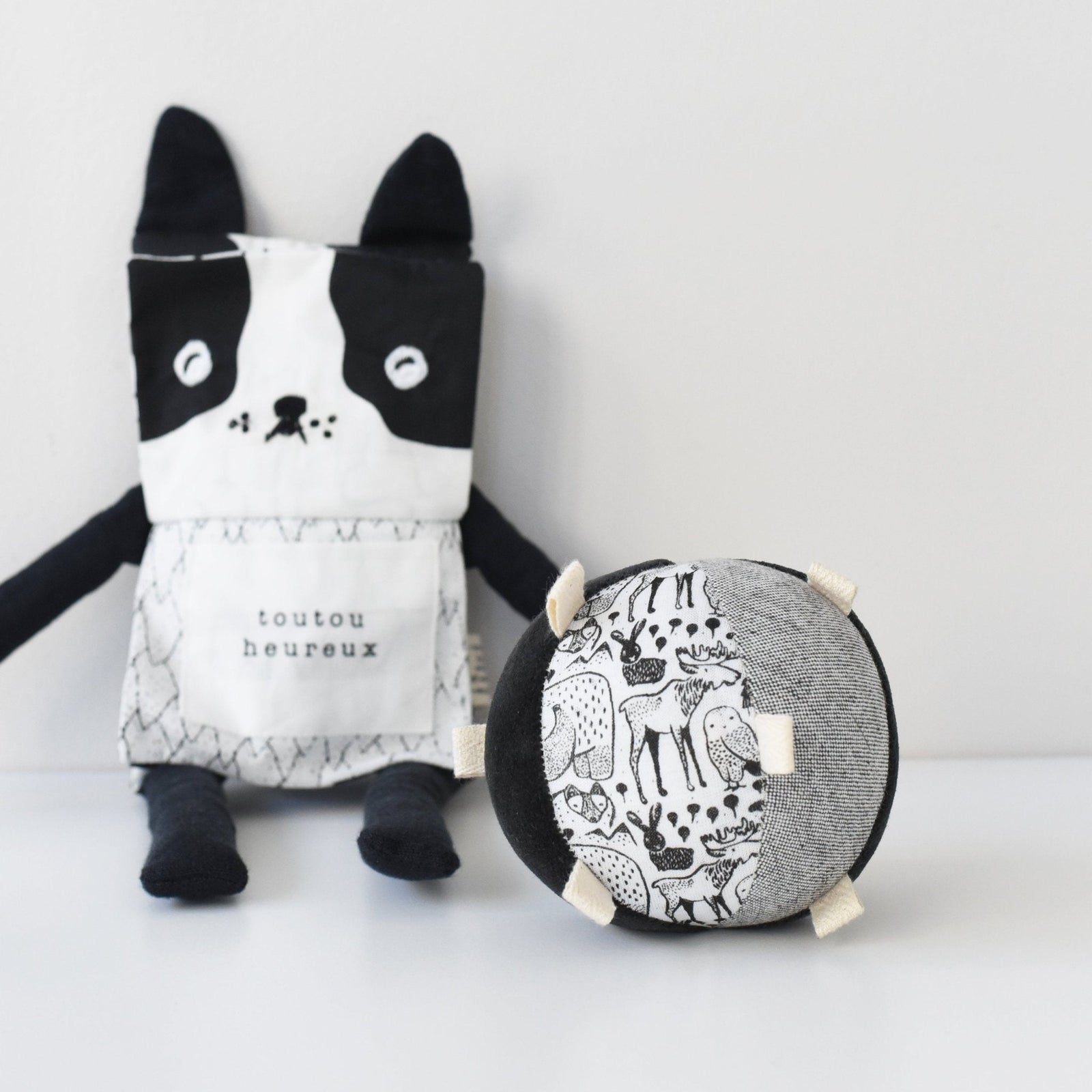 Nordic Rattle Taggy Ball