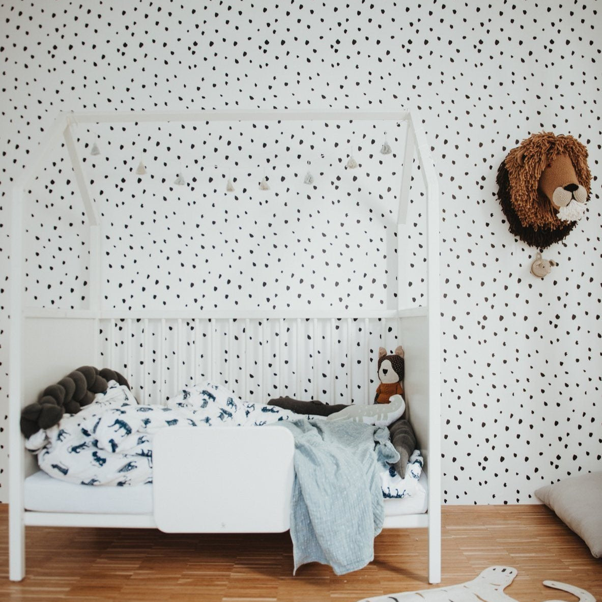 Cute Black Spot Wallpaper - Project Nursery