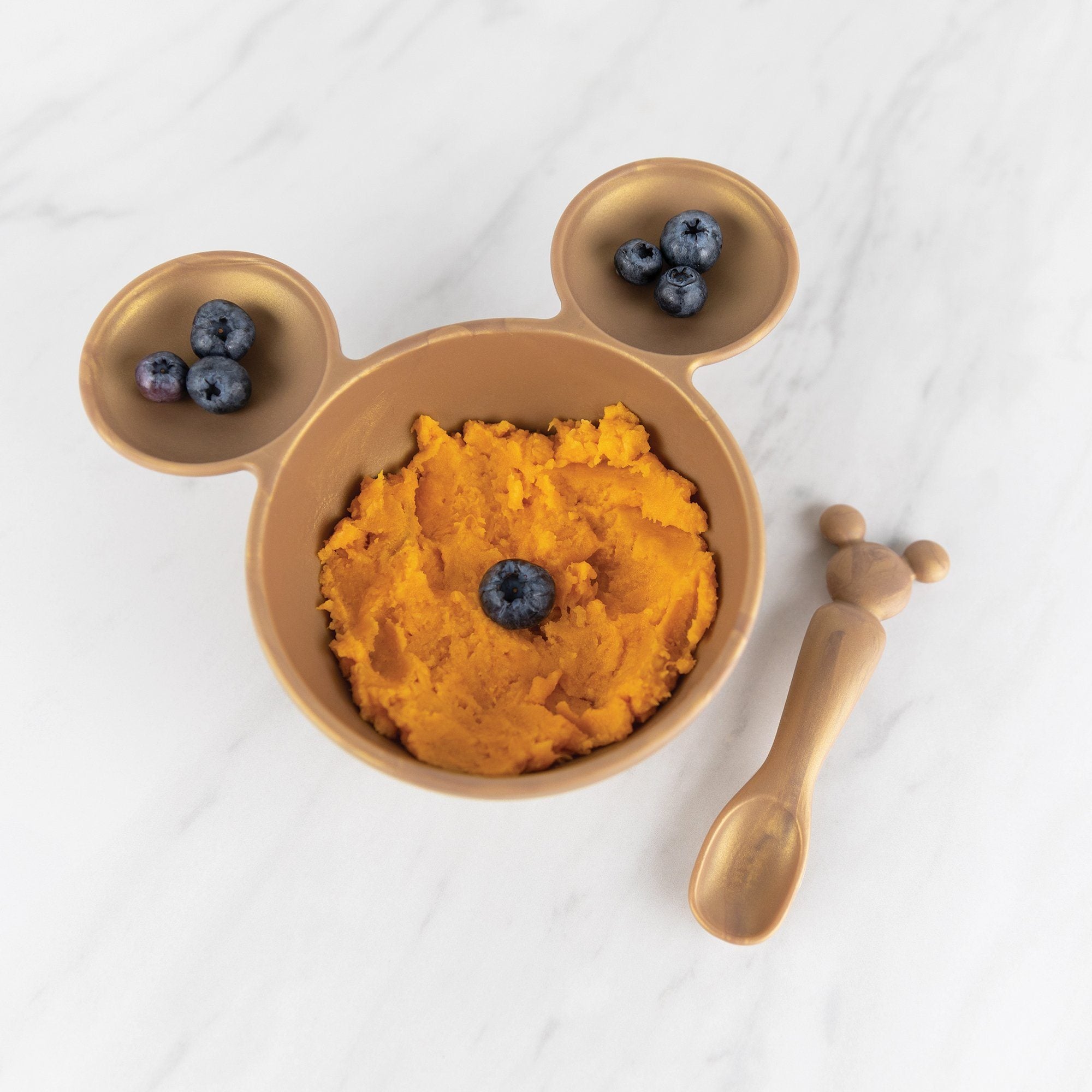Disney Silicone First Feeding Set w/ Spoon: Winnie The Pooh