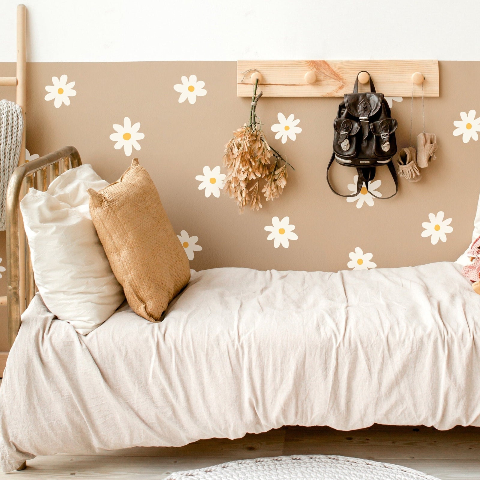 Daisy floral wall decals