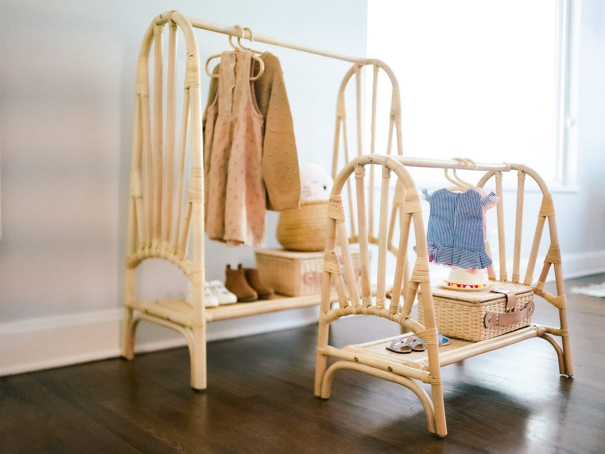 https://shop.projectnursery.com/cdn/shop/products/ellieandbecksco-rattankidsclothingrack-clothingrack-kiaraclothingrack-4.jpg?v=1686678917&width=1200